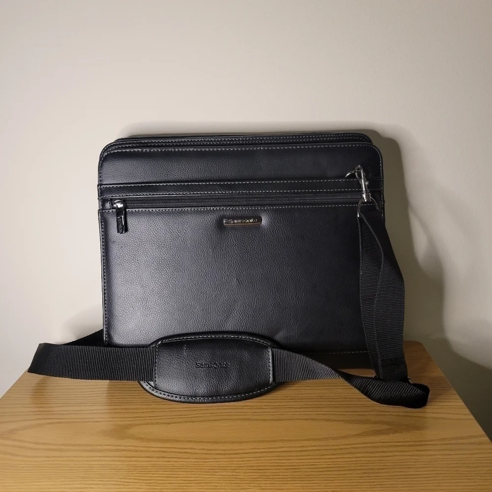 𝅺samsonite School/Business Handbag Organizer - Excellent Condition